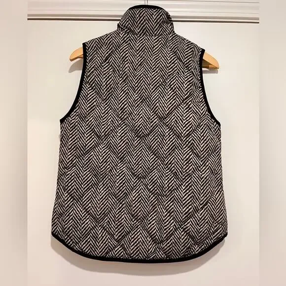 J. Crew Tan & Black Down Excursion Herringbone Quilted Full Zip Vest Size Small - Picture 3 of 13